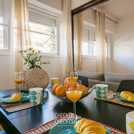 Apartman Checkincheckout - City Center 1 *
